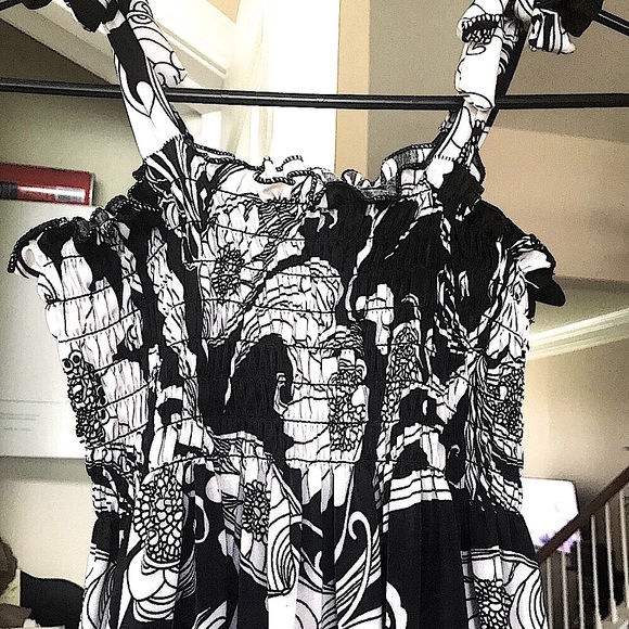 🆕🔥EXPRESS SUPER CUTE&SILKY&STYLISH NWOT BLACK/WHITE PATTERNED MIDI TIE ROPE - Picture 2 of 5